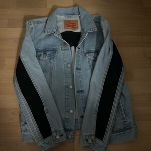 Levi's Denim Jacket in Light Blue with Black Panels